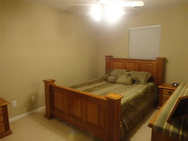 $2,550 | 114 Bryce Branch Circle, The Woodlands, TX 77382