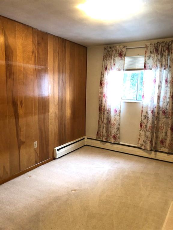 5572 Aiken Road McKees Rocks, PA 15136 - Photo 17 of 24
