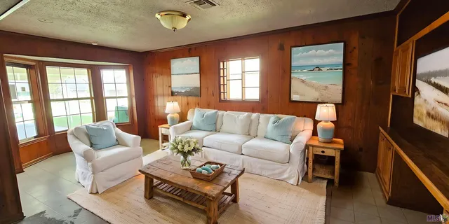 $94,900 | 2600 Maple Street, Morgan City, LA 70380