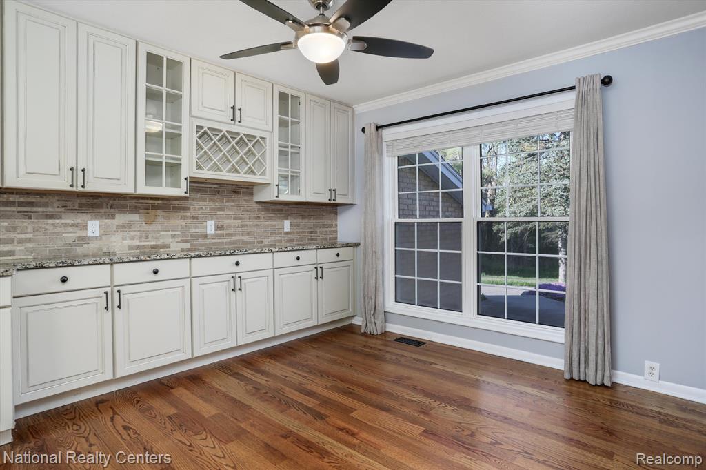 333 North Eager Road Howell, MI 48843 - Photo 10 of 45
