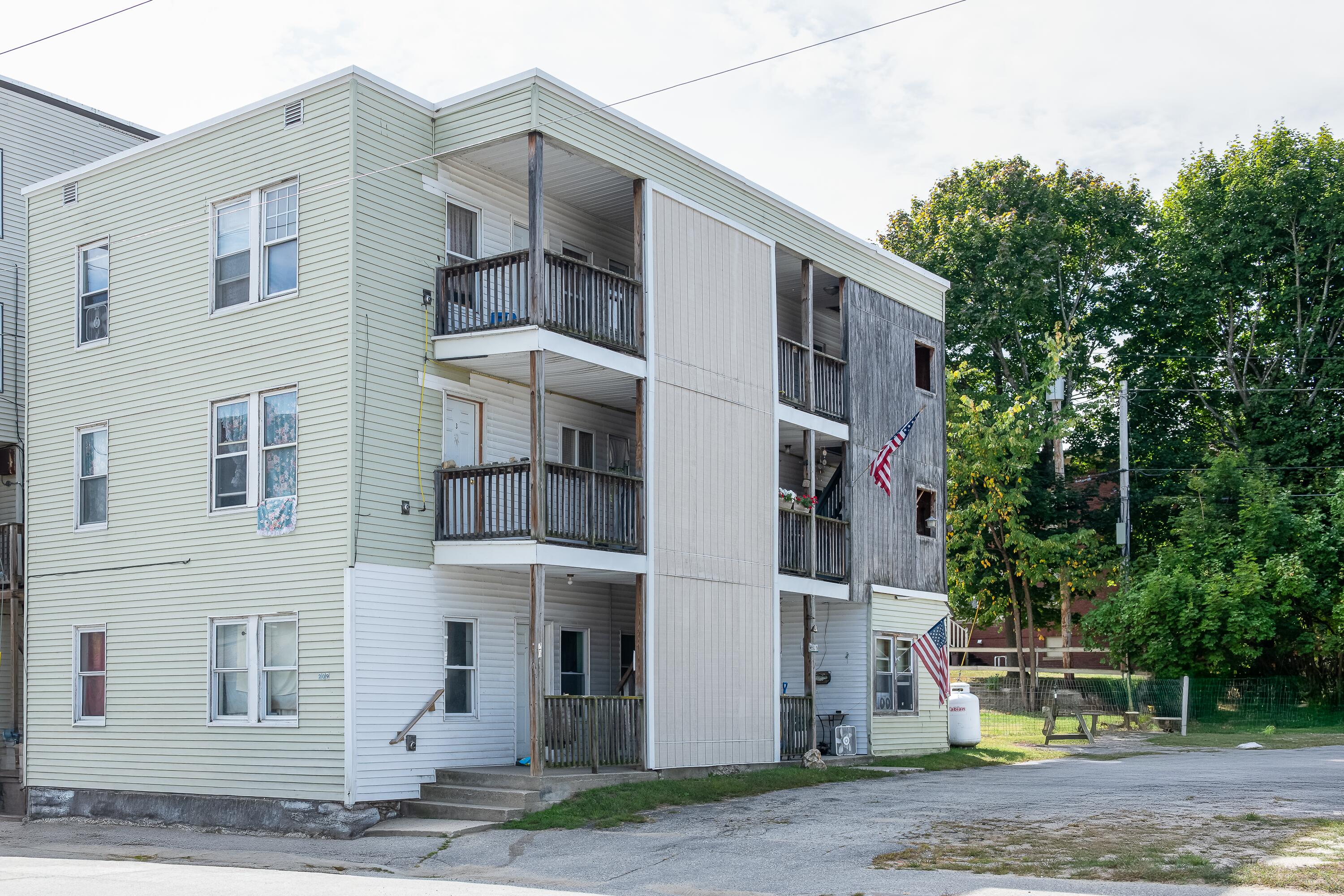 209 Waldo Street Rumford, ME 04276 - Photo 2 of 8 6-- 209 Waldo Ext 1