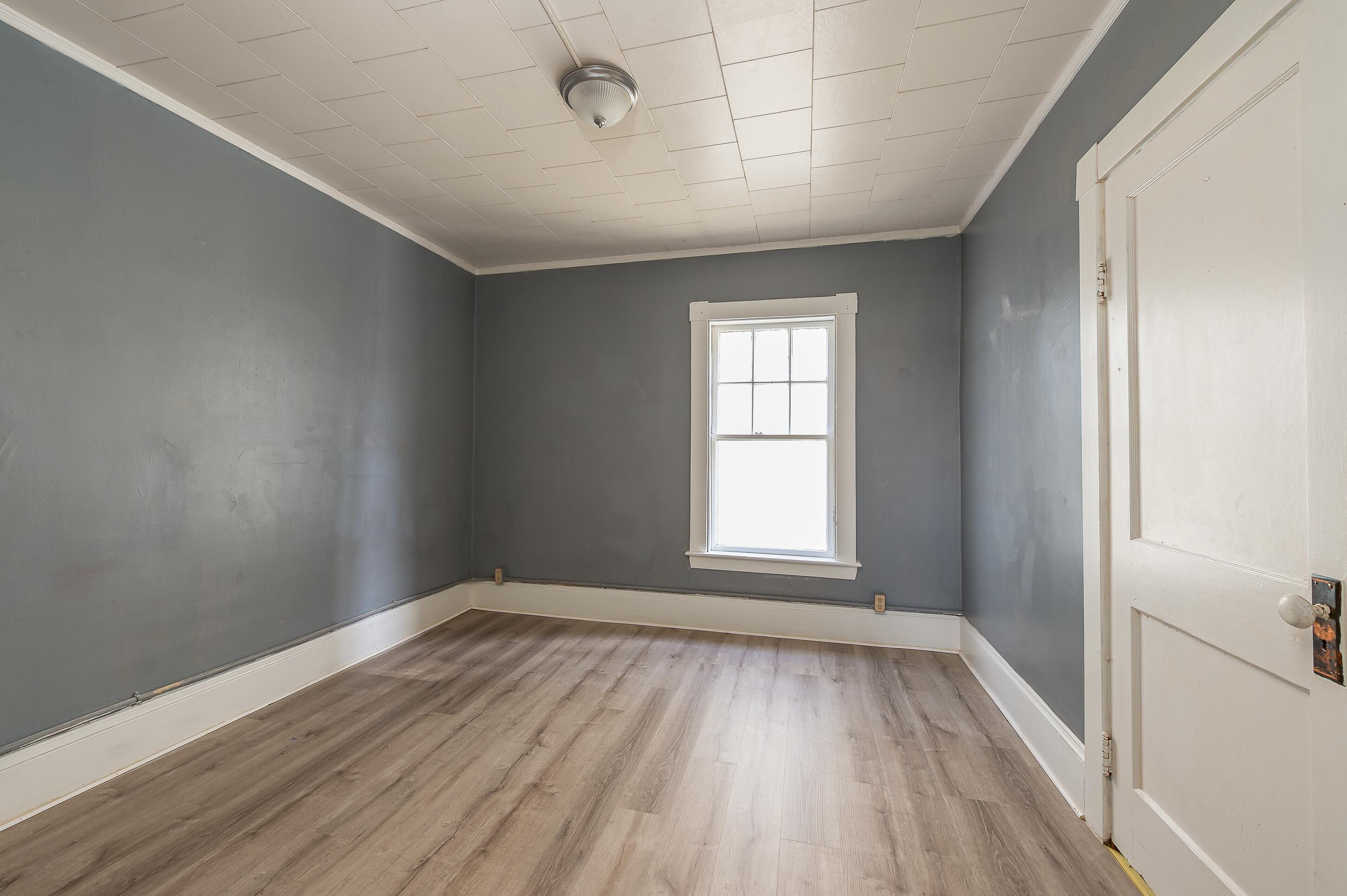 209 Waldo Street Rumford, ME 04276 - Photo 7 of 8 11-- 209 Waldo Unit 6 (4)