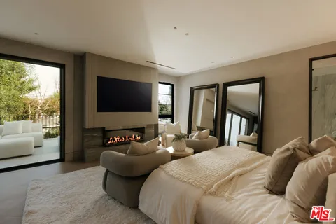 $4,995,000 | 4634 Ethel Avenue, Sherman Oaks, CA 91423