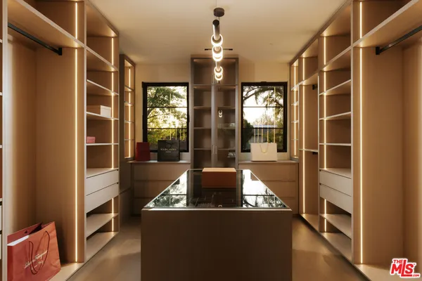 $4,875,000 | 4634 Ethel Avenue, Sherman Oaks, CA 91423