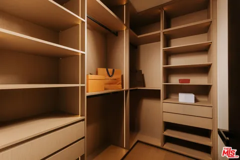 $4,995,000 | 4634 Ethel Avenue, Sherman Oaks, CA 91423