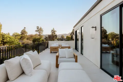 $4,995,000 | 4634 Ethel Avenue, Sherman Oaks, CA 91423