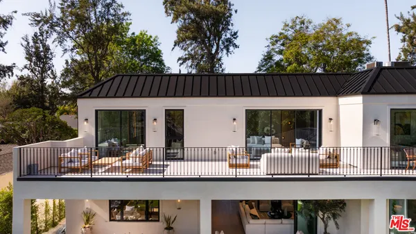 $4,875,000 | 4634 Ethel Avenue, Sherman Oaks, CA 91423
