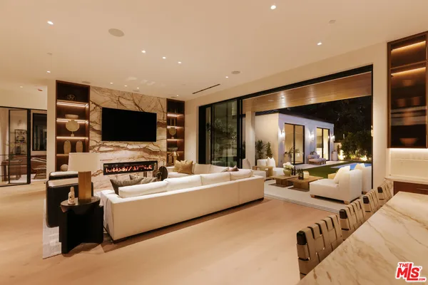 $4,875,000 | 4634 Ethel Avenue, Sherman Oaks, CA 91423