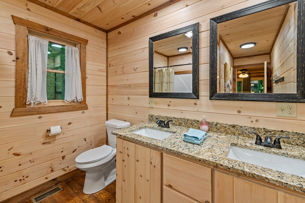 136 Windy Vly Way Blue Ridge, GA 30513 - Photo 24 of 66 Gallery Image 24