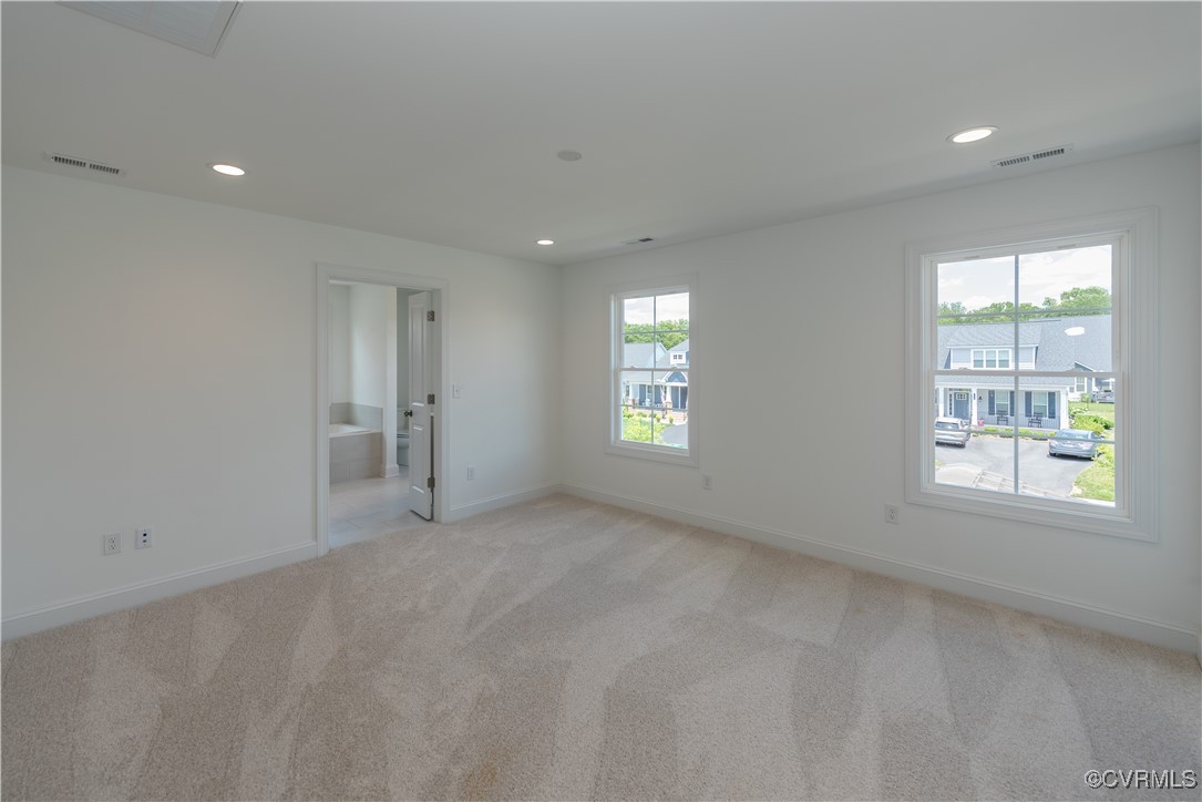 215 Thorncliff Road Ashland, VA 23005 - Photo 13 of 18 MOVE-IN READY NOW!