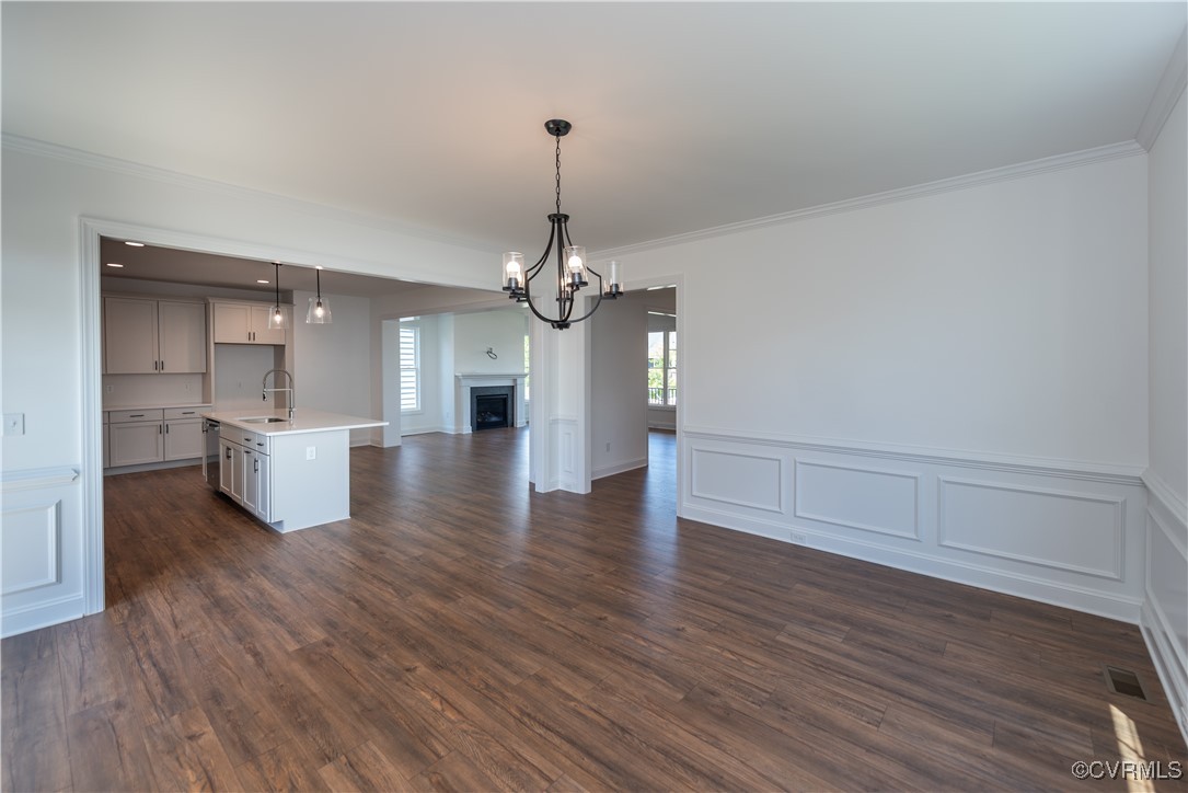 215 Thorncliff Road Ashland, VA 23005 - Photo 8 of 18 MOVE-IN READY NOW!