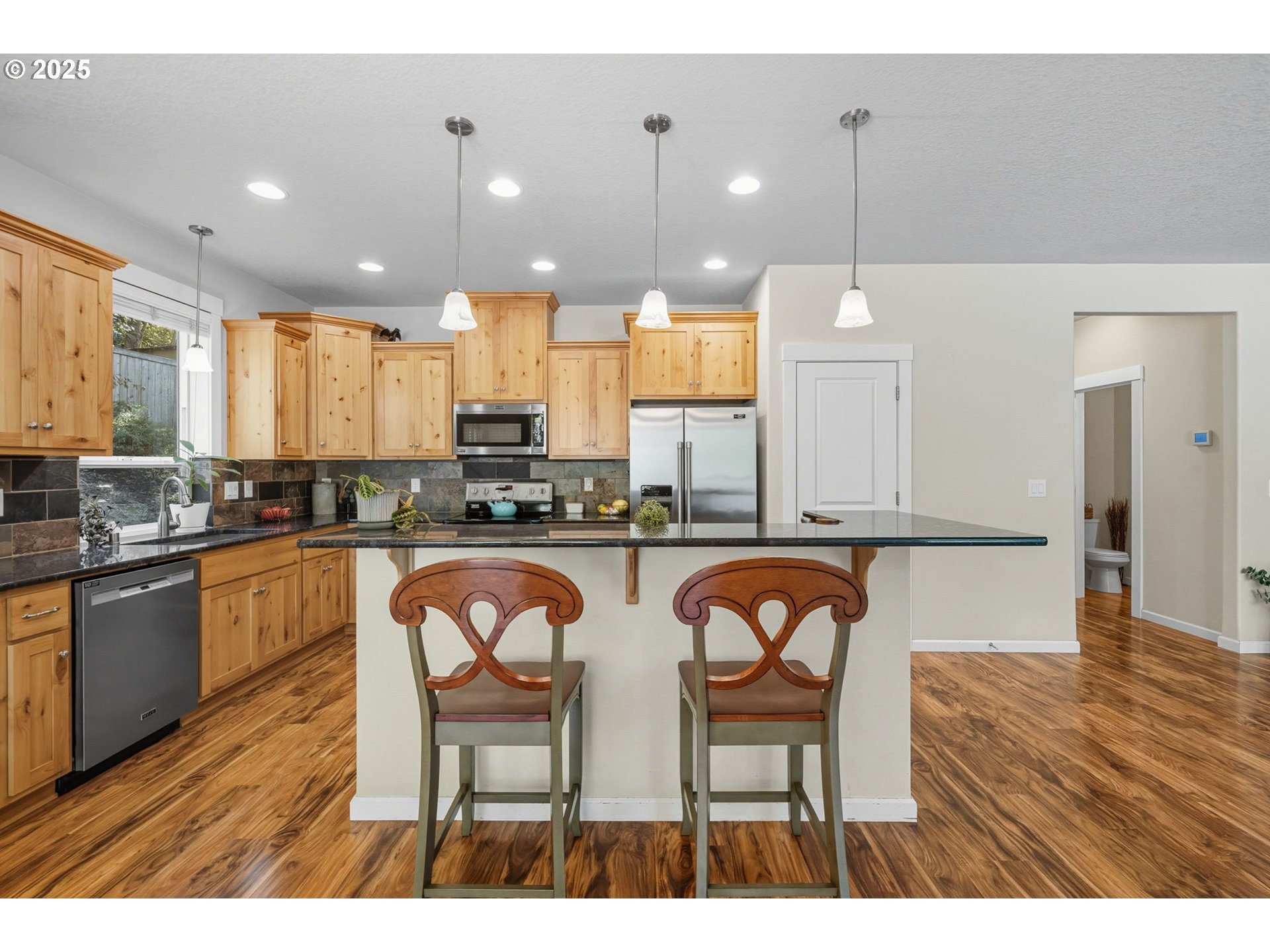 5601 Northeast 276th Avenue Camas, WA 98607 - Photo 11 of 45