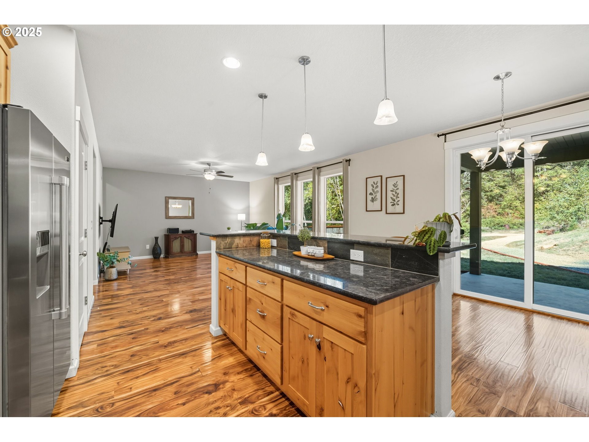 5601 Northeast 276th Avenue Camas, WA 98607 - Photo 14 of 45