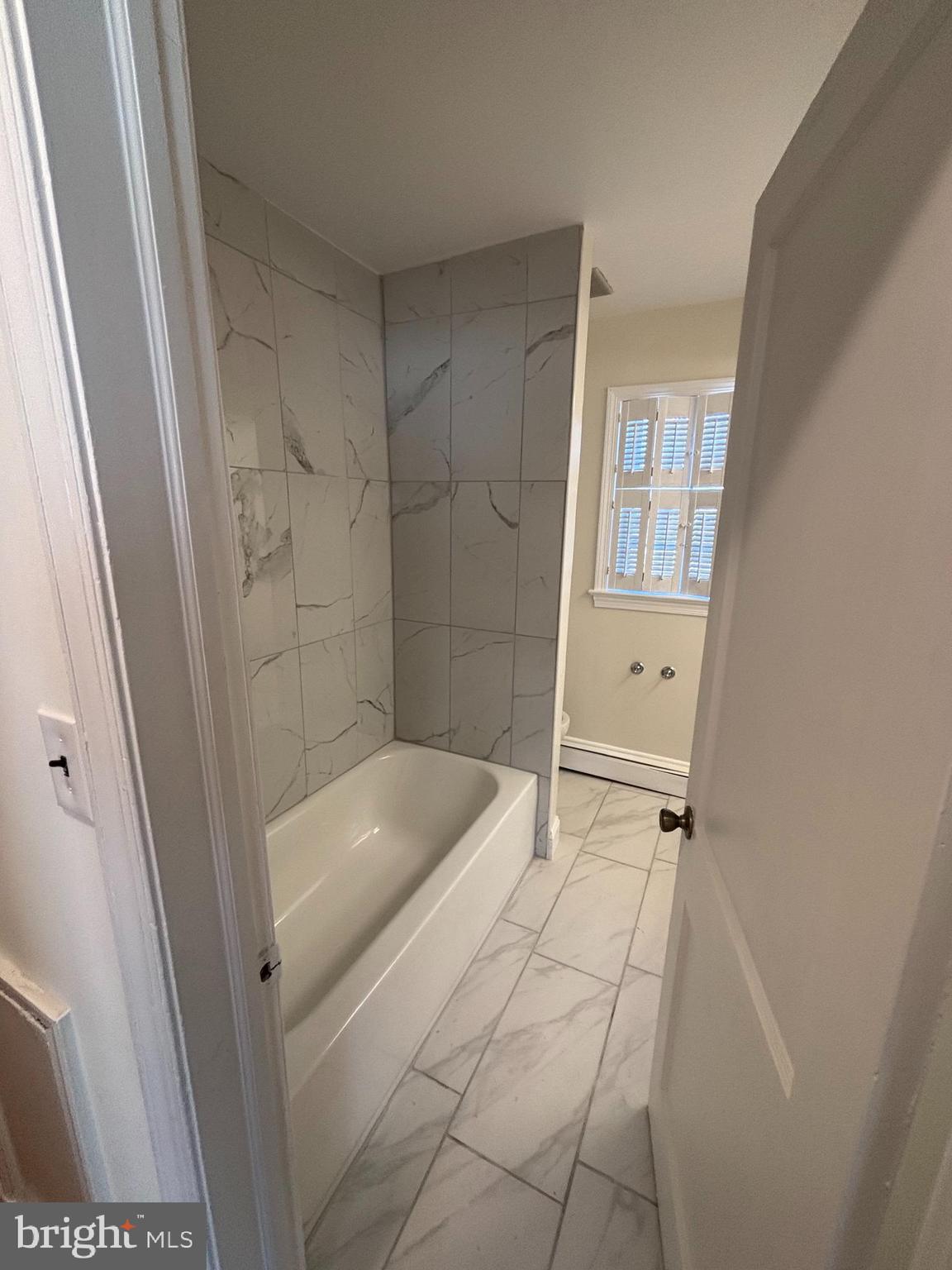 9031 Sudley Road Manassas, VA 20110 - Photo 6 of 10 Gallery Image 6