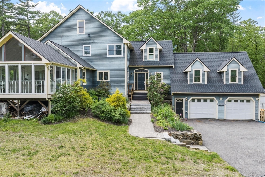 79 Tyler Road Townsend, MA 01469 - Photo 3 of 42
