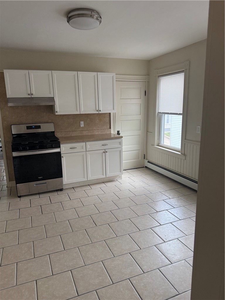 29 Pine Street, Unit 2 Pawtucket, RI 02860 - Photo 3 of 13