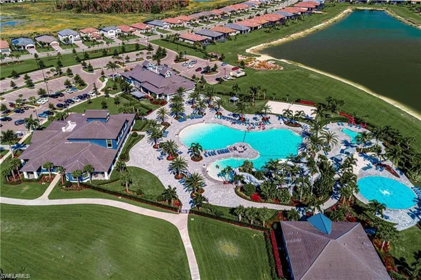 $4,000 | 19641 The Pl Boulevard, Estero, FL 33928