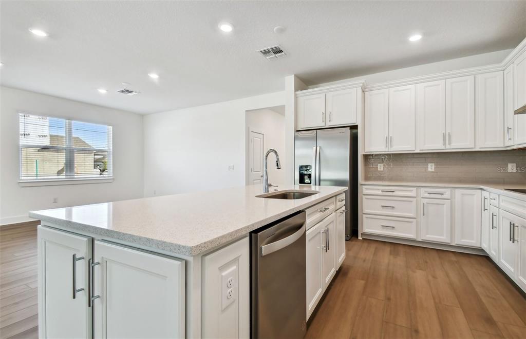 9932 Redwood Rdg Avenue Riverview, FL 33578 - Photo 6 of 37