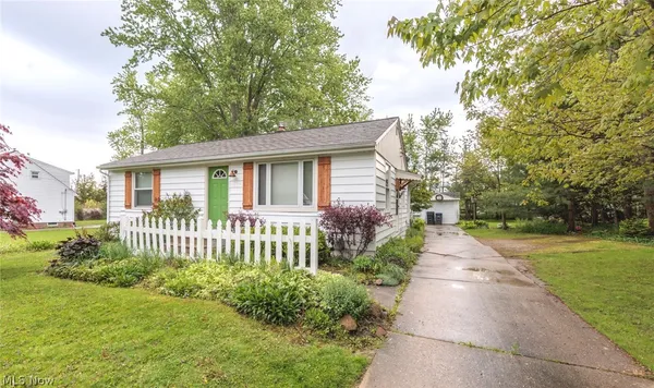 $2,000 | 7381 Portage Street, Solon, OH 44139