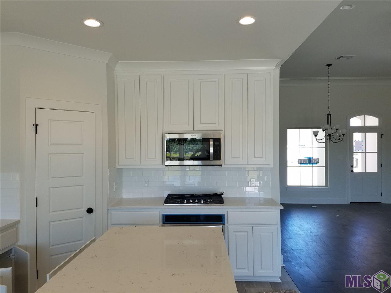 519 Flycatcher Drive Baton Rouge, LA 70810 - Photo 4 of 5