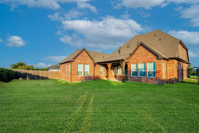 a view of a porch with a backyard