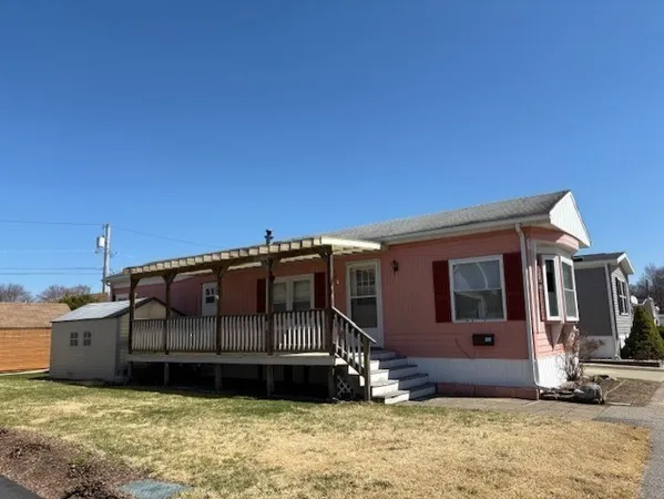 $95,000 | 300 East Washington Street, Unit 11R, North Attleboro, MA 02760
