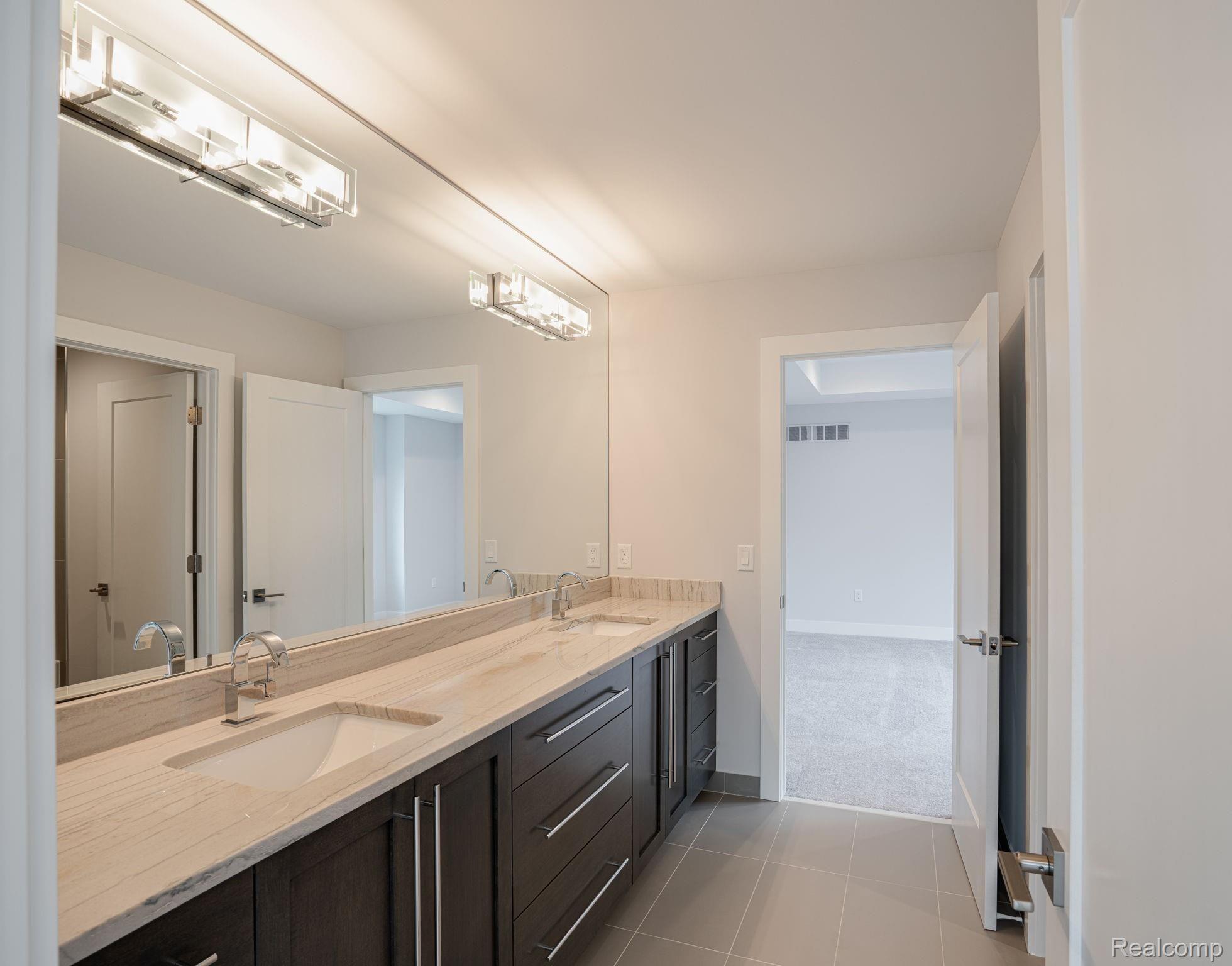 2736 Windemere Road Birmingham, MI 48009 - Photo 36 of 46 2736 Windemere Birmingham-28.jpg