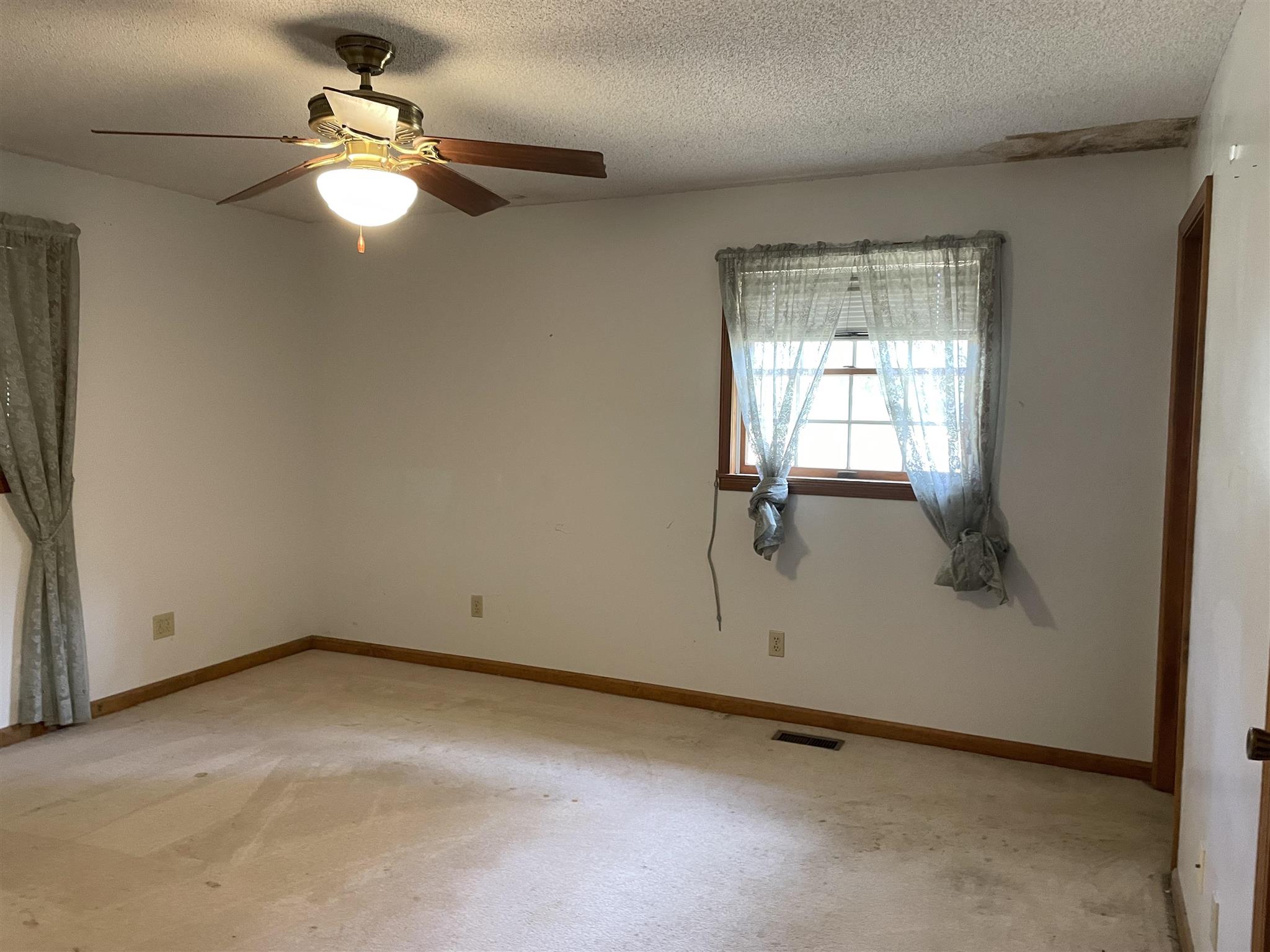 14640 Eastland Road Marion, IL 62959 - Photo 18 of 20 Gallery Image 18