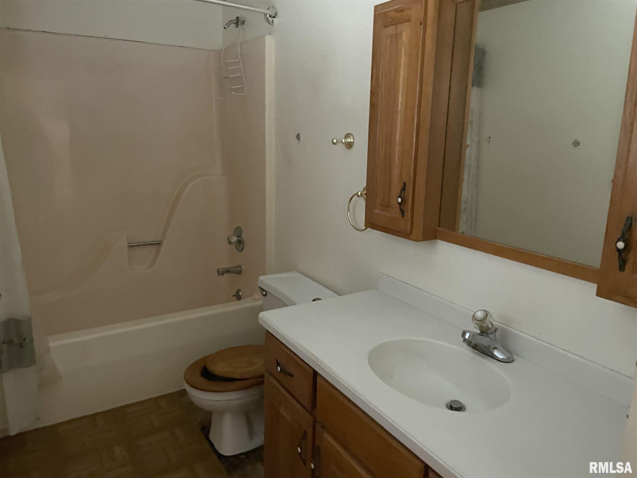 14640 Eastland Road Marion, IL 62959 - Photo 19 of 20 Gallery Image 19