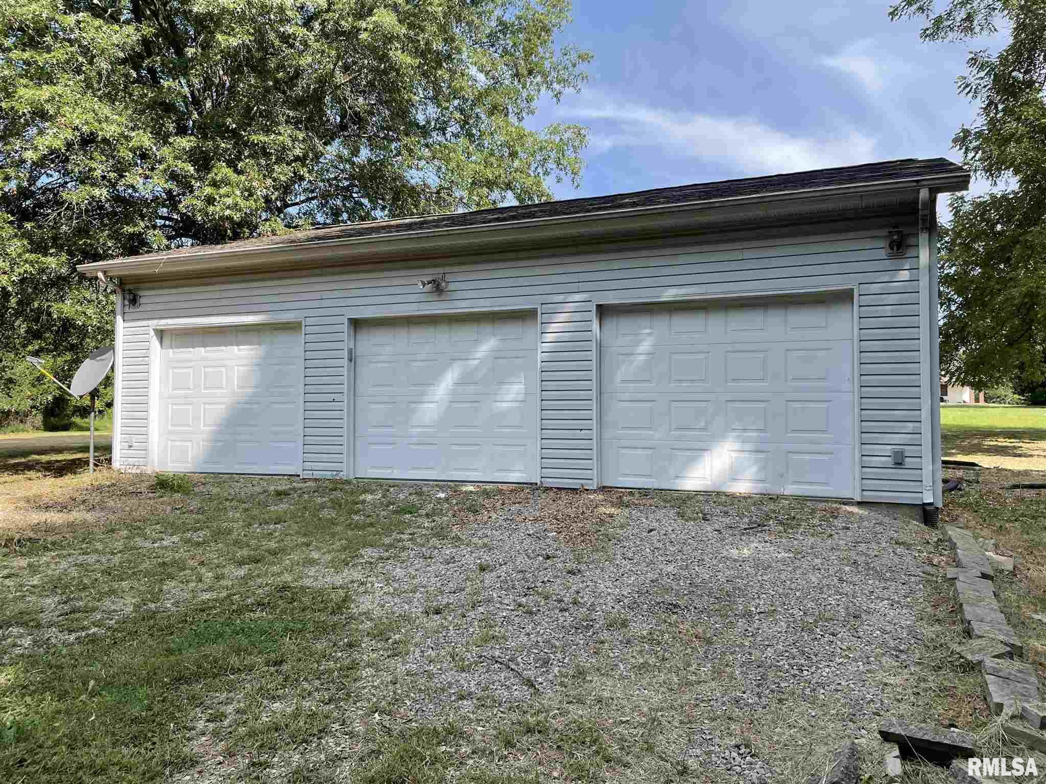 14640 Eastland Road Marion, IL 62959 - Photo 4 of 20 Gallery Image 4