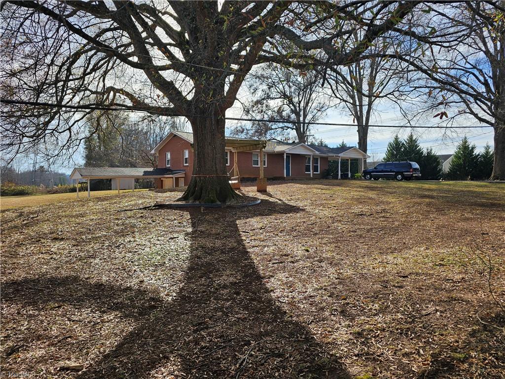 2230 Independence Road Winston-Salem, NC 27106 - Photo 4 of 41