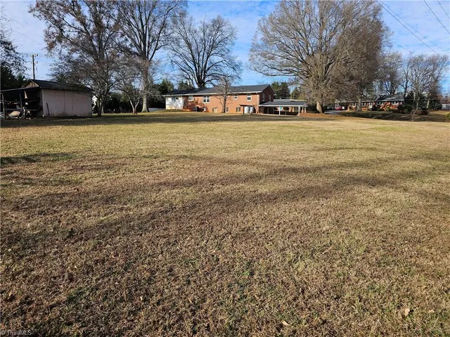 $295,000 | 2230 Independence Road, Winston-Salem, NC 27106