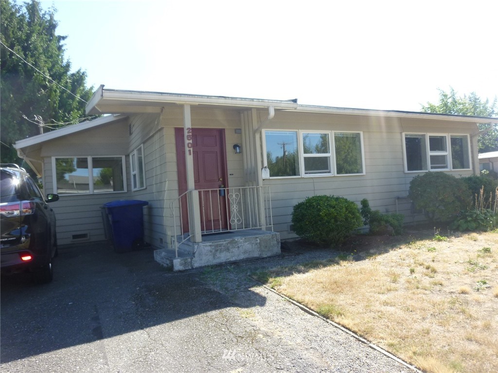 2501 Northeast 9th Street Renton, WA 98056 - Photo 22 of 24