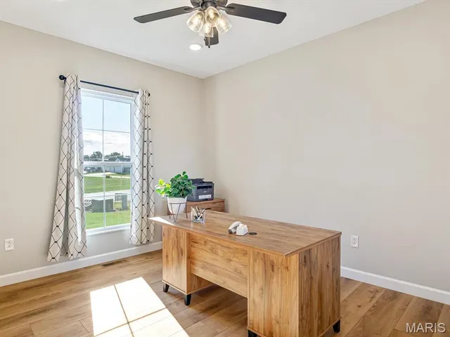 $520,000 | 484 Hayden Drive, Waterloo, IL 62298