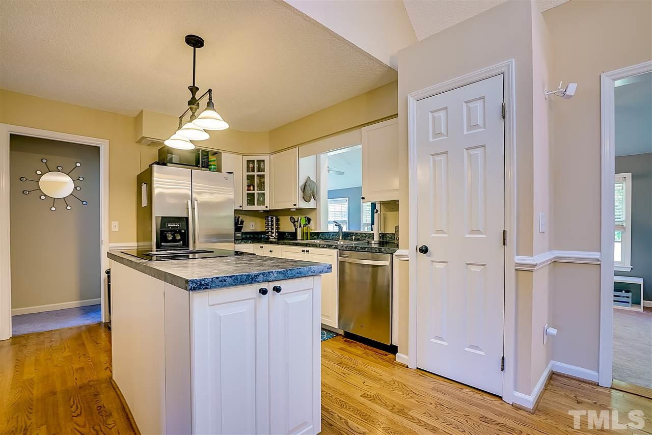 20 Striding Ridge Court Durham, NC 27713 - Photo 9 of 25 Gallery Image 9