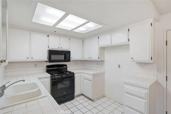 $350,000 | 1501 North Brea Boulevard, Unit 50, Fullerton, CA 92835