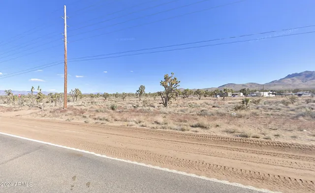 $18,000 | 188-xx North Rancho Drive, Unit 220, Dolan Springs, AZ 86441