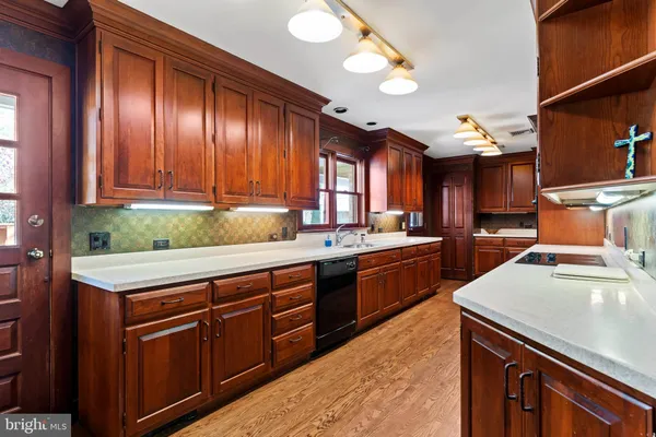 $375,000 | 2301 Valley Road, Harrisburg, PA 17104