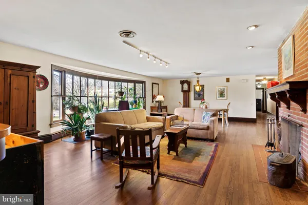 $375,000 | 2301 Valley Road, Harrisburg, PA 17104