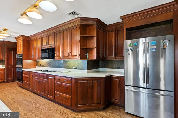 $375,000 | 2301 Valley Road, Harrisburg, PA 17104
