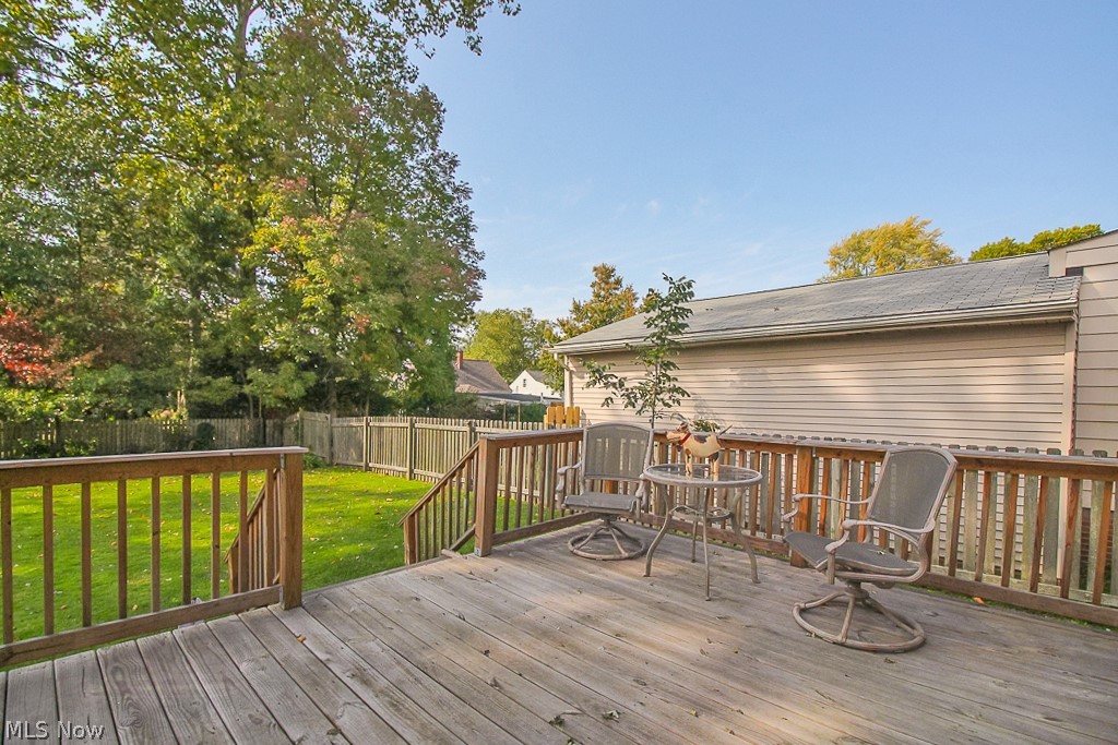 1304 Churchill Road Lyndhurst, OH 44124 - Photo 21 of 26