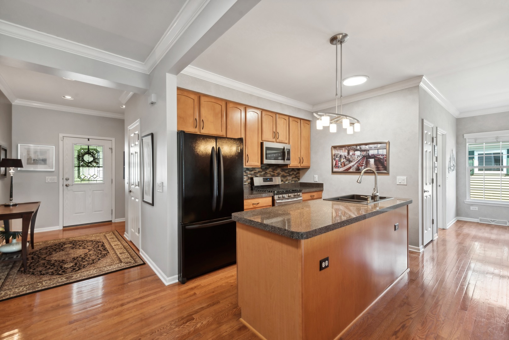 265 Rodeo Drive Grayslake, IL 60030 - Photo 4 of 25 Gallery Image 4