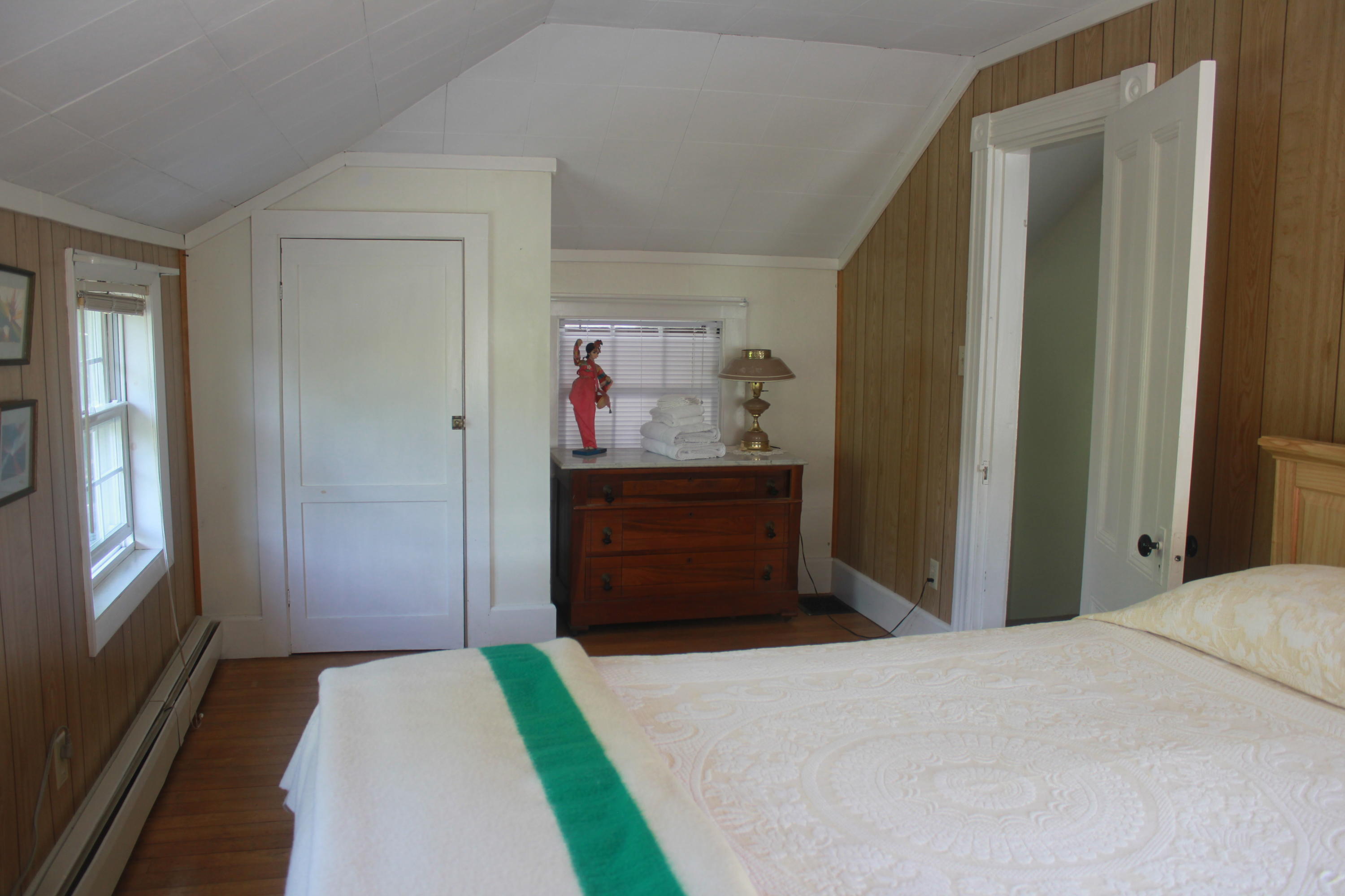 43 Main Street Mount Desert, ME 04675 - Photo 12 of 15 43 Main st 04675 Bed 1