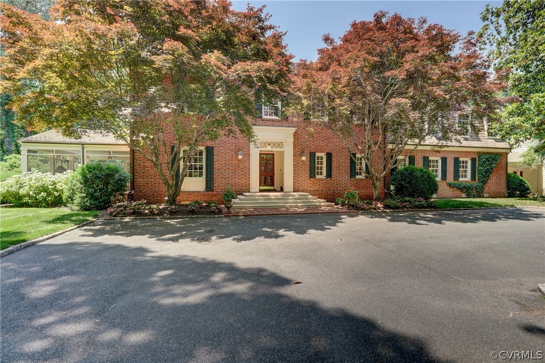 3 Greentree Road Henrico, VA 23229 - Photo 1 of 50 Gallery Image 1