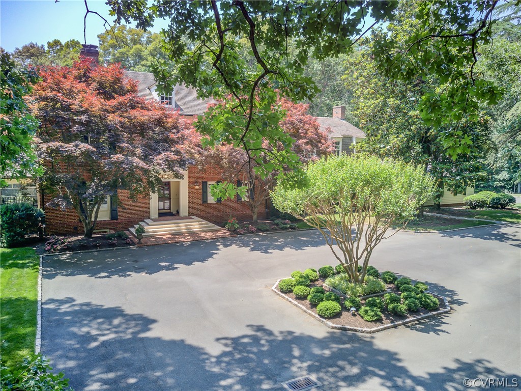 3 Greentree Road Henrico, VA 23229 - Photo 4 of 50 Gallery Image 4