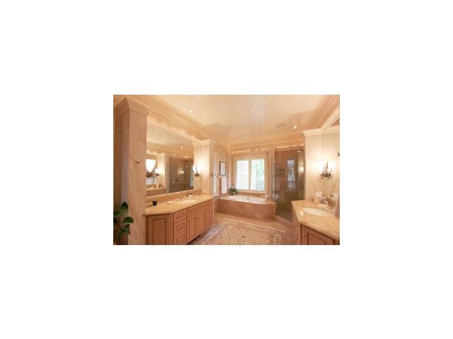 631 Morningside Road Los Altos, CA 94022 - Photo 6 of 9