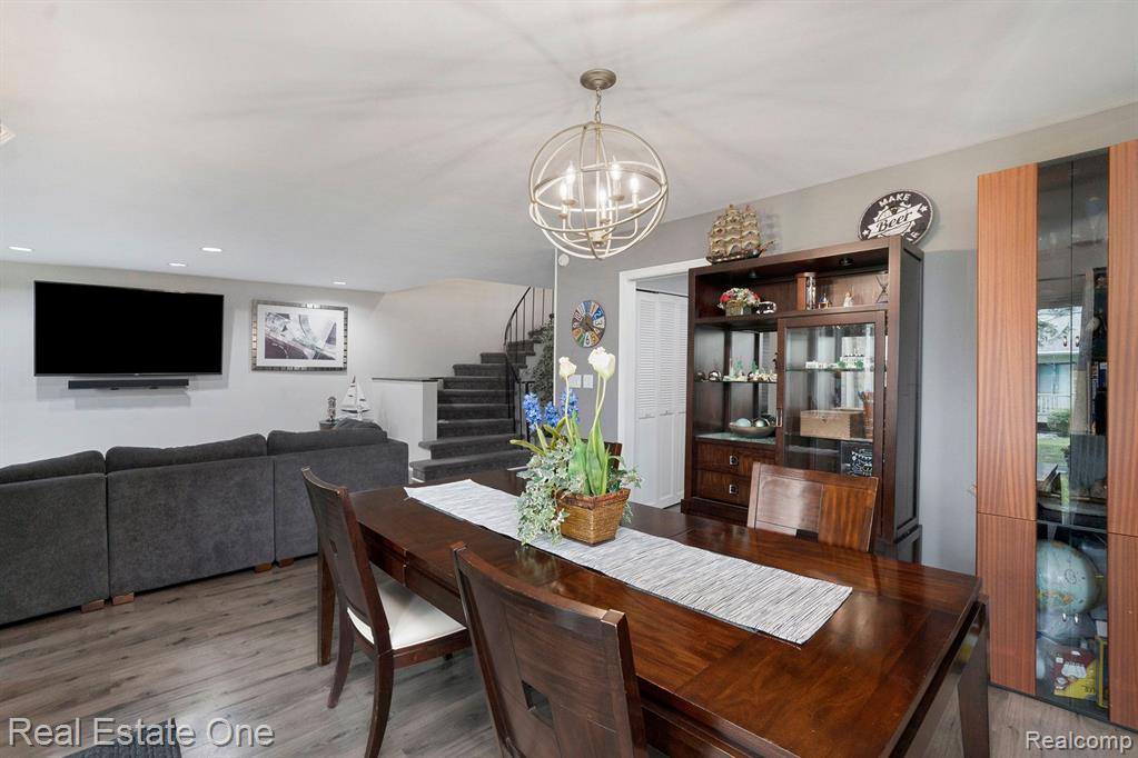 7363 Bridge Way West Bloomfield, MI 48322 - Photo 9 of 51 Gallery Image 9