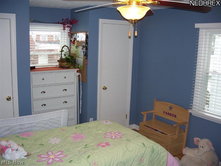 4084 Lambert Road Cleveland, OH 44121 - Photo 11 of 22 Bedroom 2