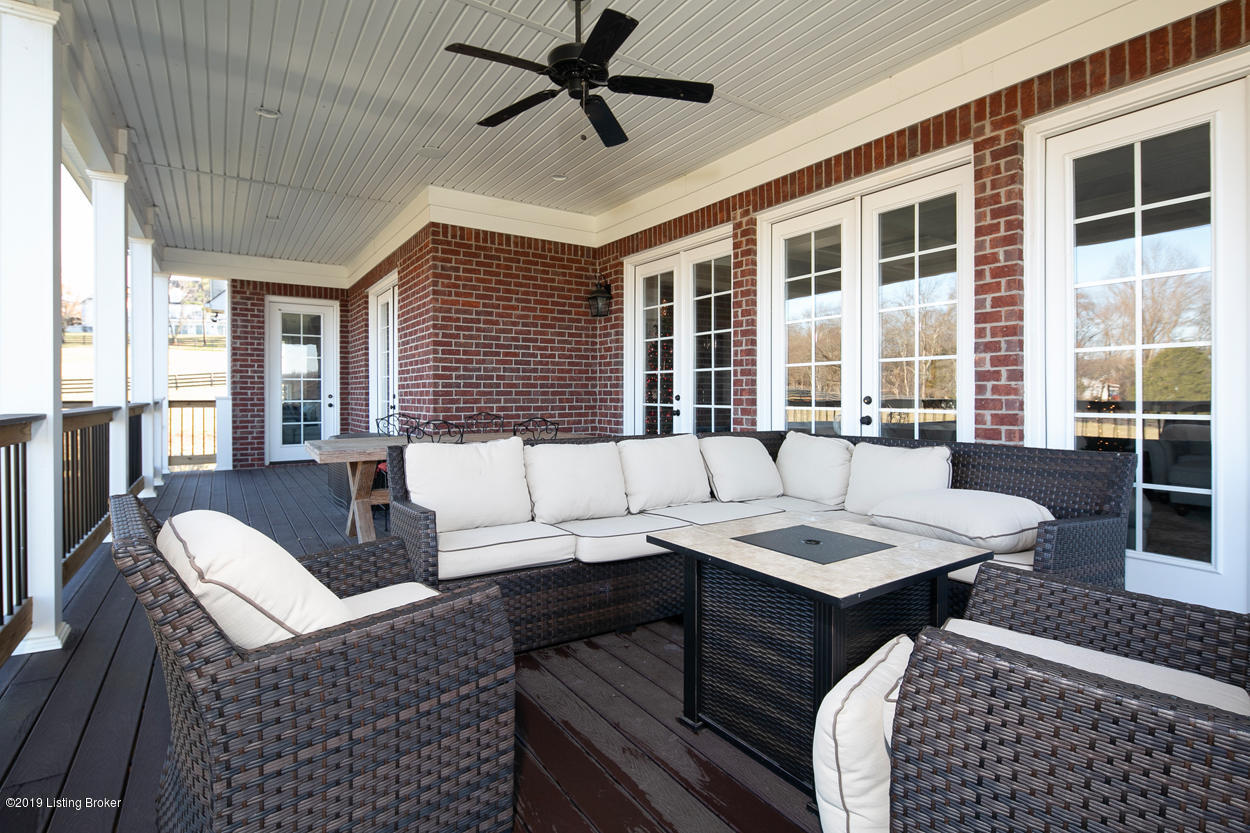 15401 Deer Run Road Louisville, KY 40299 - Photo 27 of 36 39