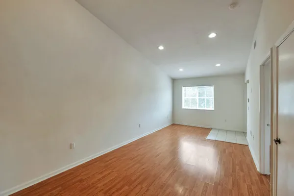 $1,850 | 3504 Briar Bay Boulevard, Unit 205, West Palm Beach, FL 33411